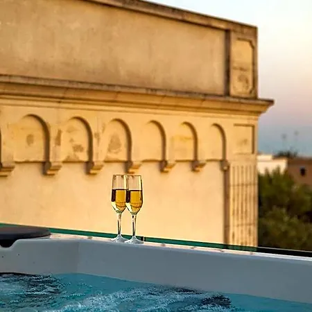 Hotel Giardino Dei Pini - Boutique 4*