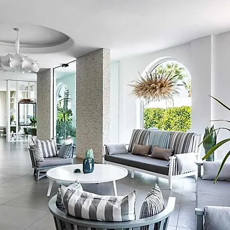 Giardino Dei Pini - Boutique Hotel 4*